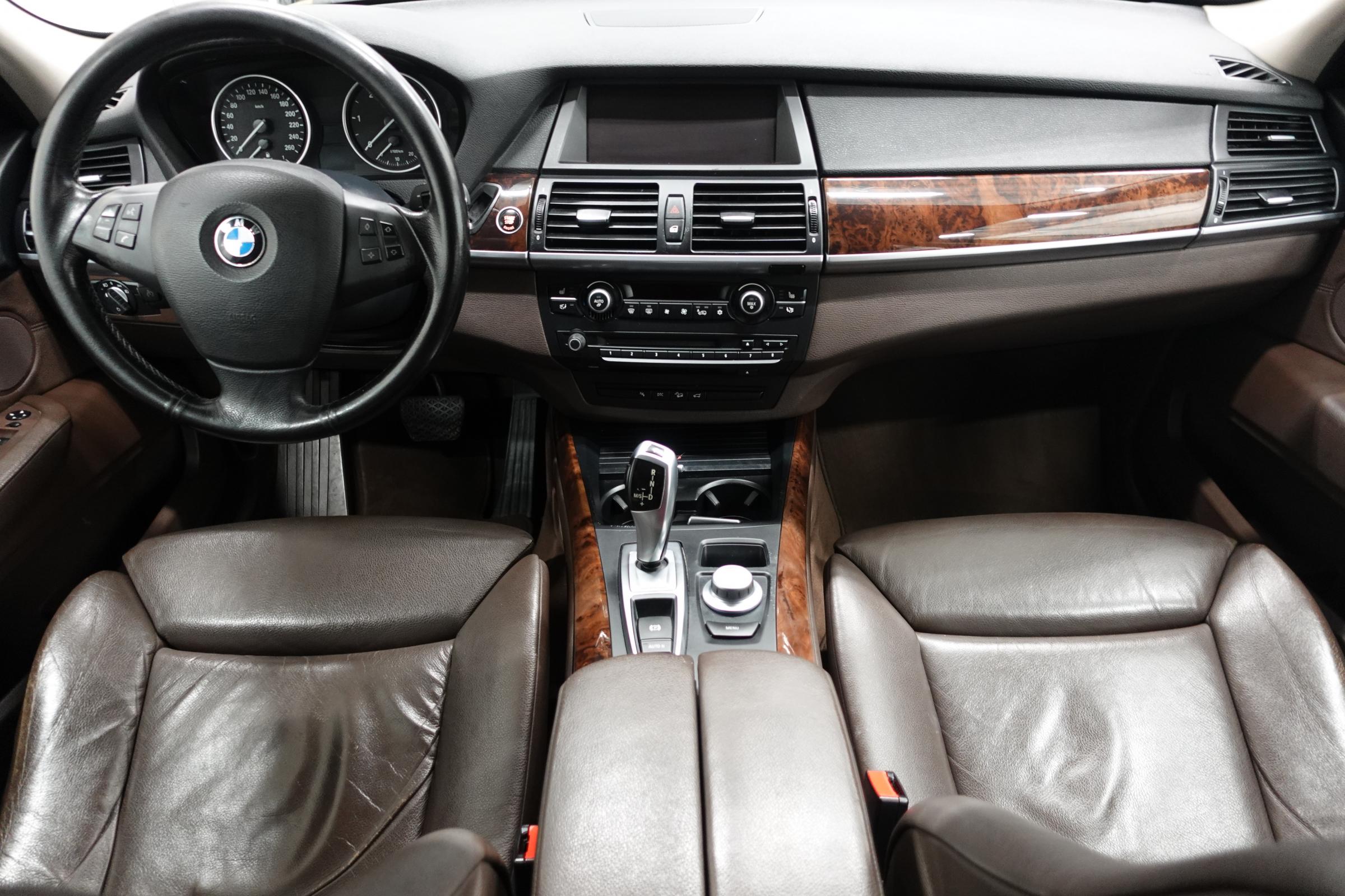 BMW X5, 2008 - pohled č. 8