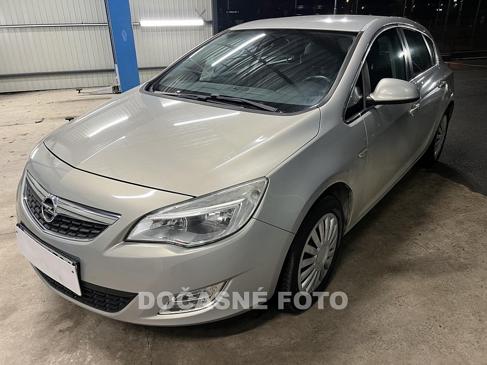 Opel Astra 1.4i 