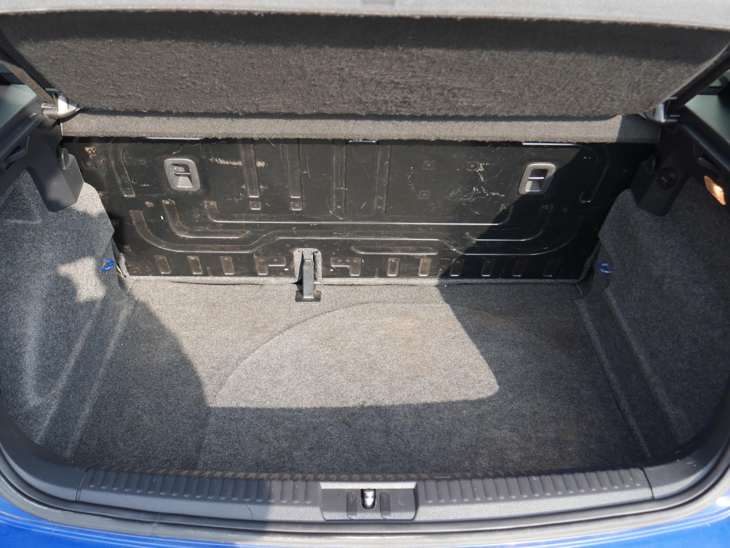 Volkswagen Polo, 2009 - pohled č. 7