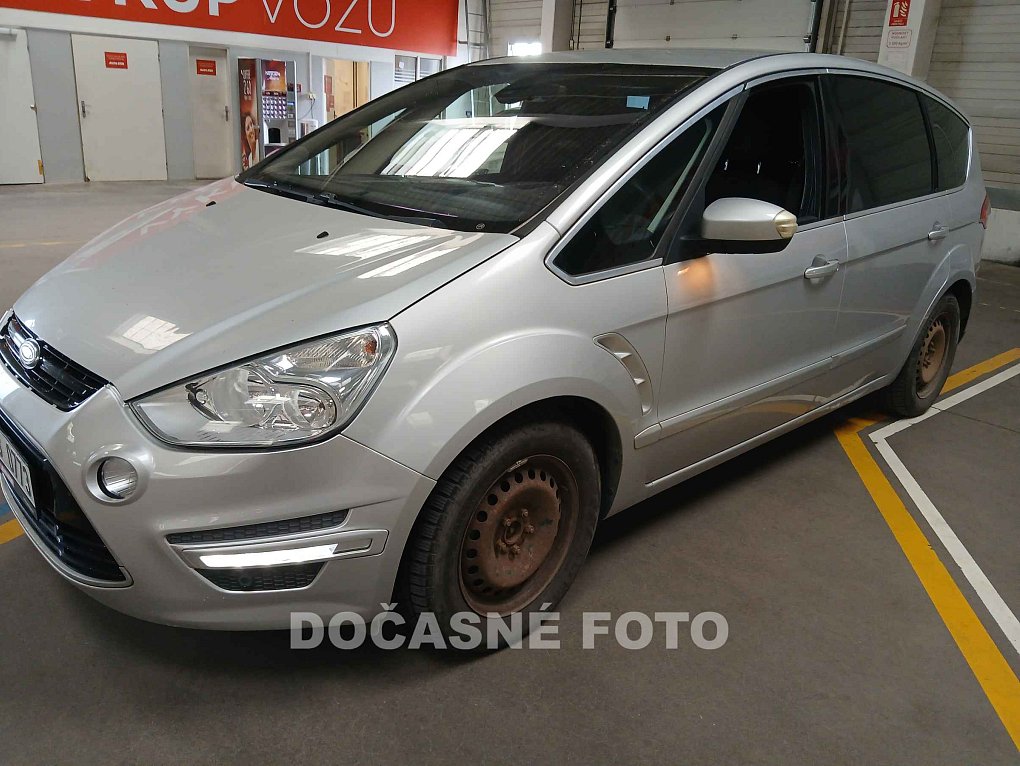 Ford S-MAX 2.0TDCi  7Míst