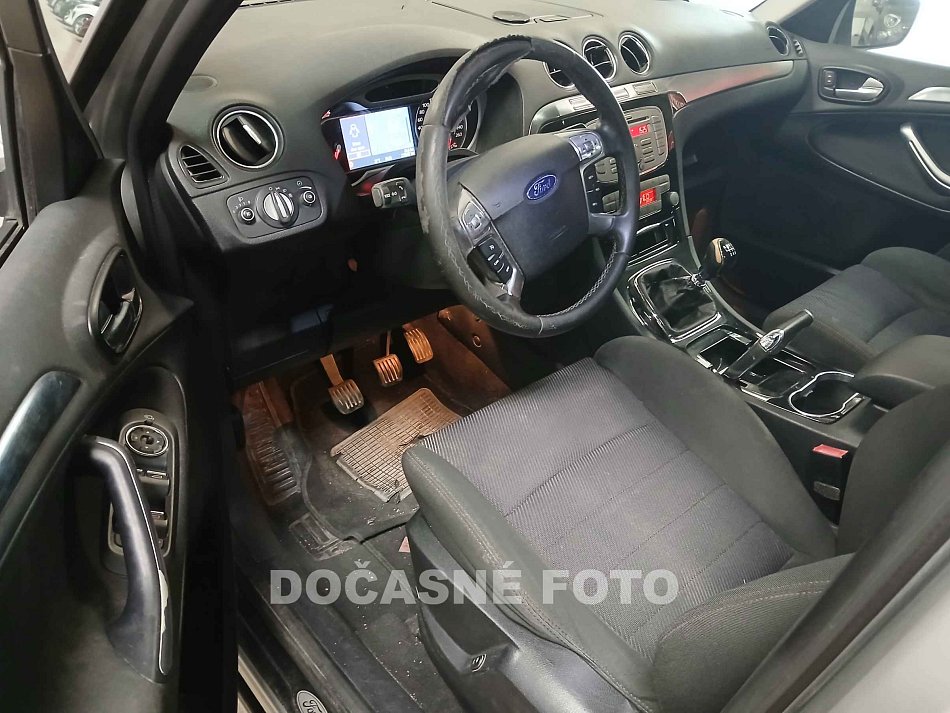 Ford S-MAX 2.0TDCi  7Míst