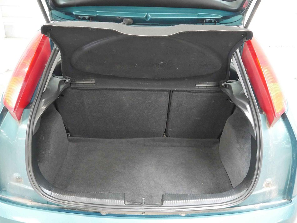 Ford Focus 1.6i 