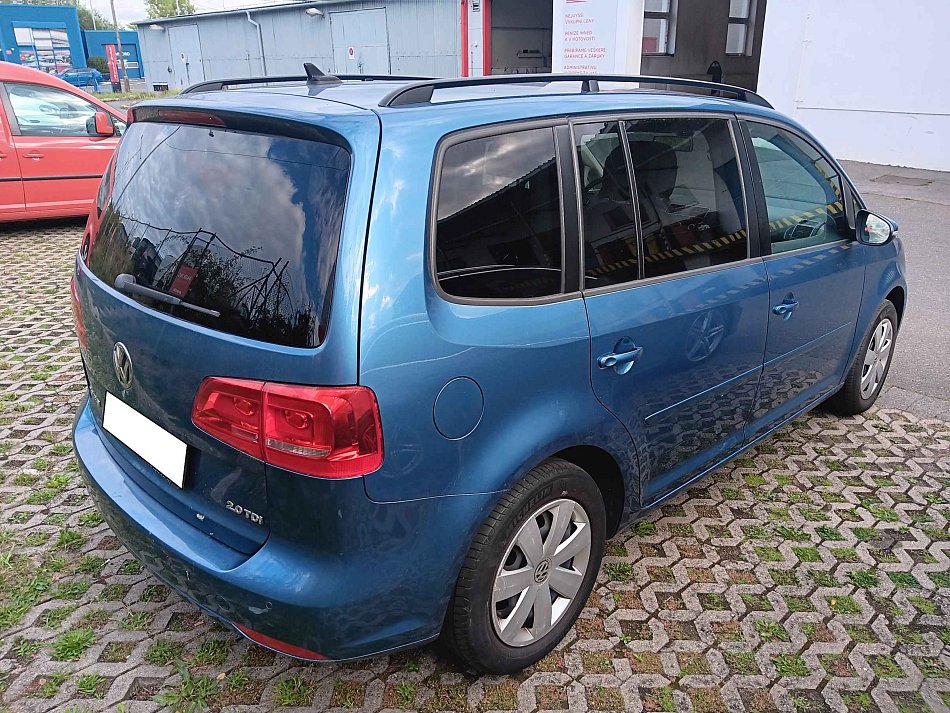 Volkswagen Touran 2.0TDi 