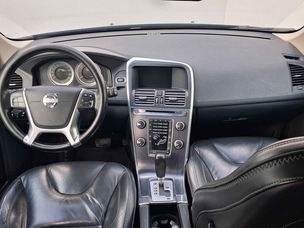 Volvo XC60 2.4D5  4x4