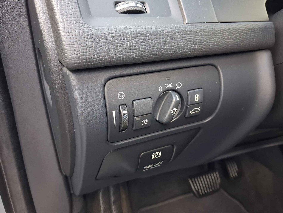 Volvo XC60 2.4D5  4x4