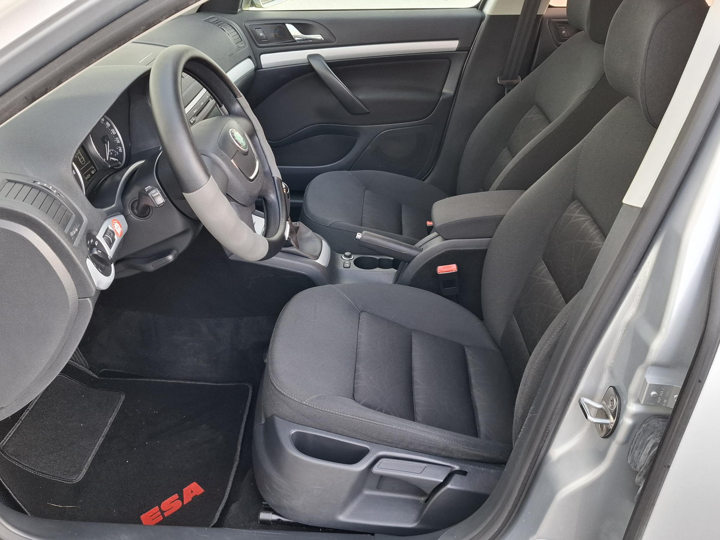 Škoda Octavia, 2011 - pohled č. 9