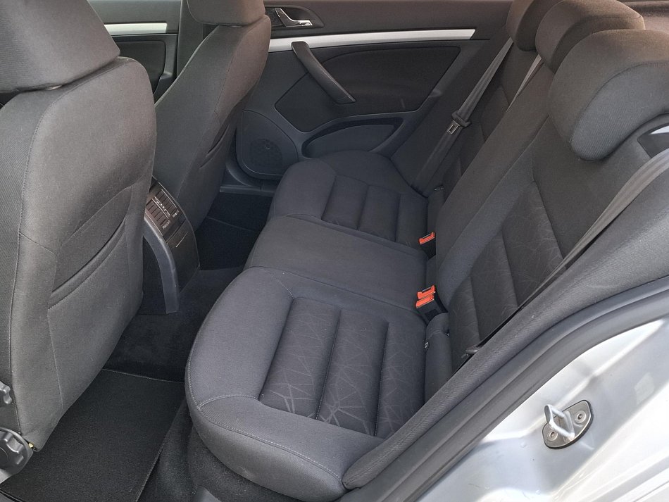 Škoda Octavia II 1.4 TSi Family