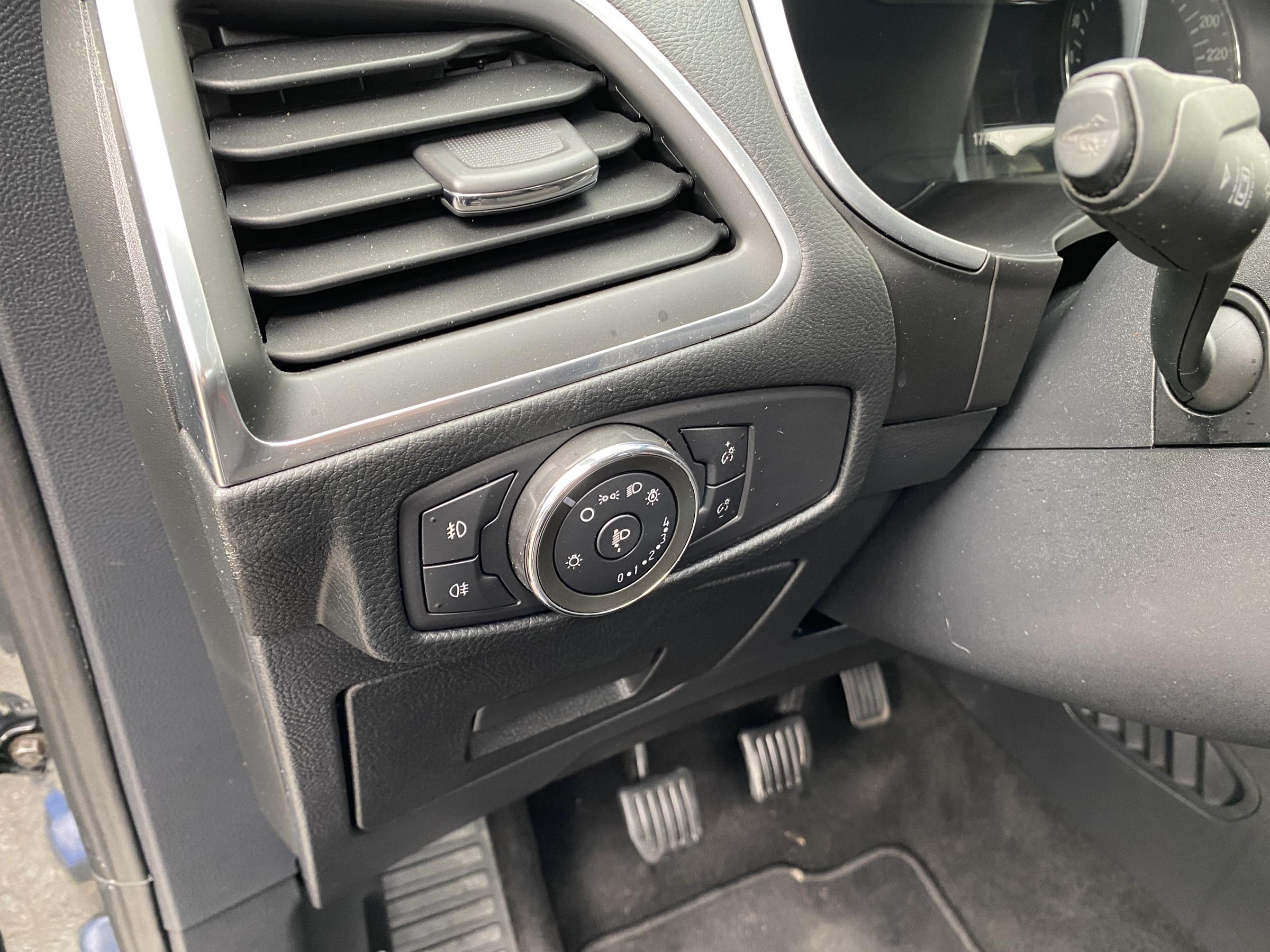 Ford Galaxy, 2015 - pohled č. 15