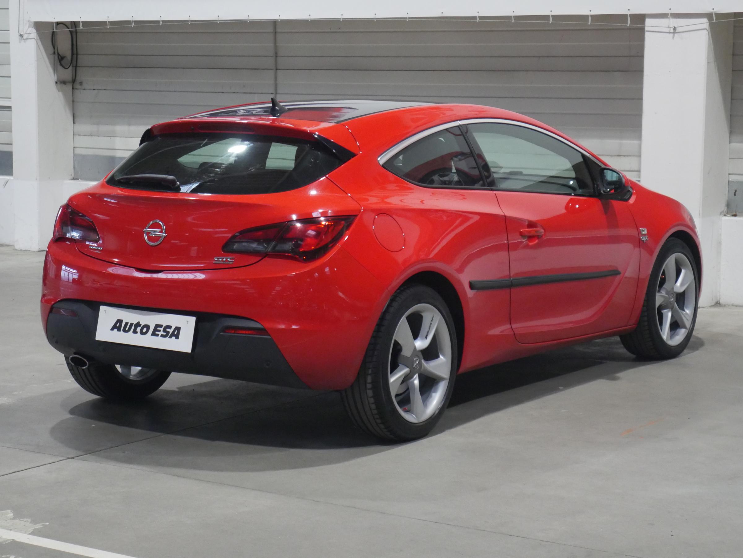 Opel Astra, 2014 - pohled č. 4
