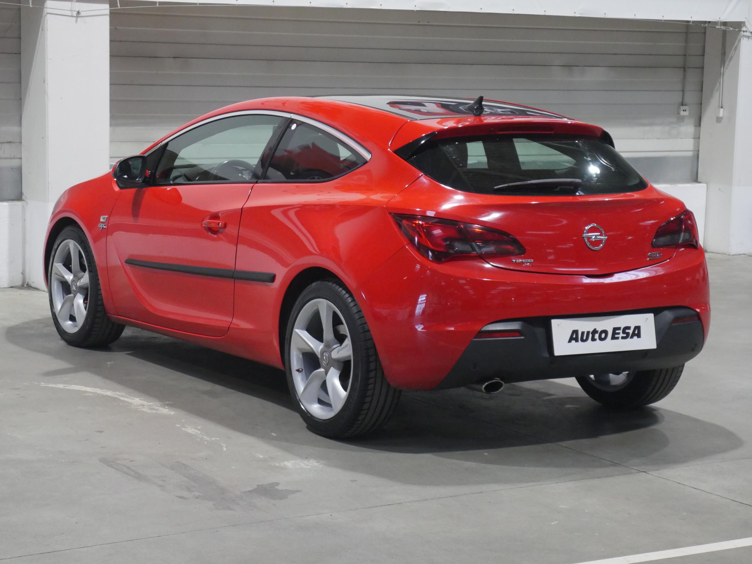 Opel Astra, 2014 - pohled č. 6