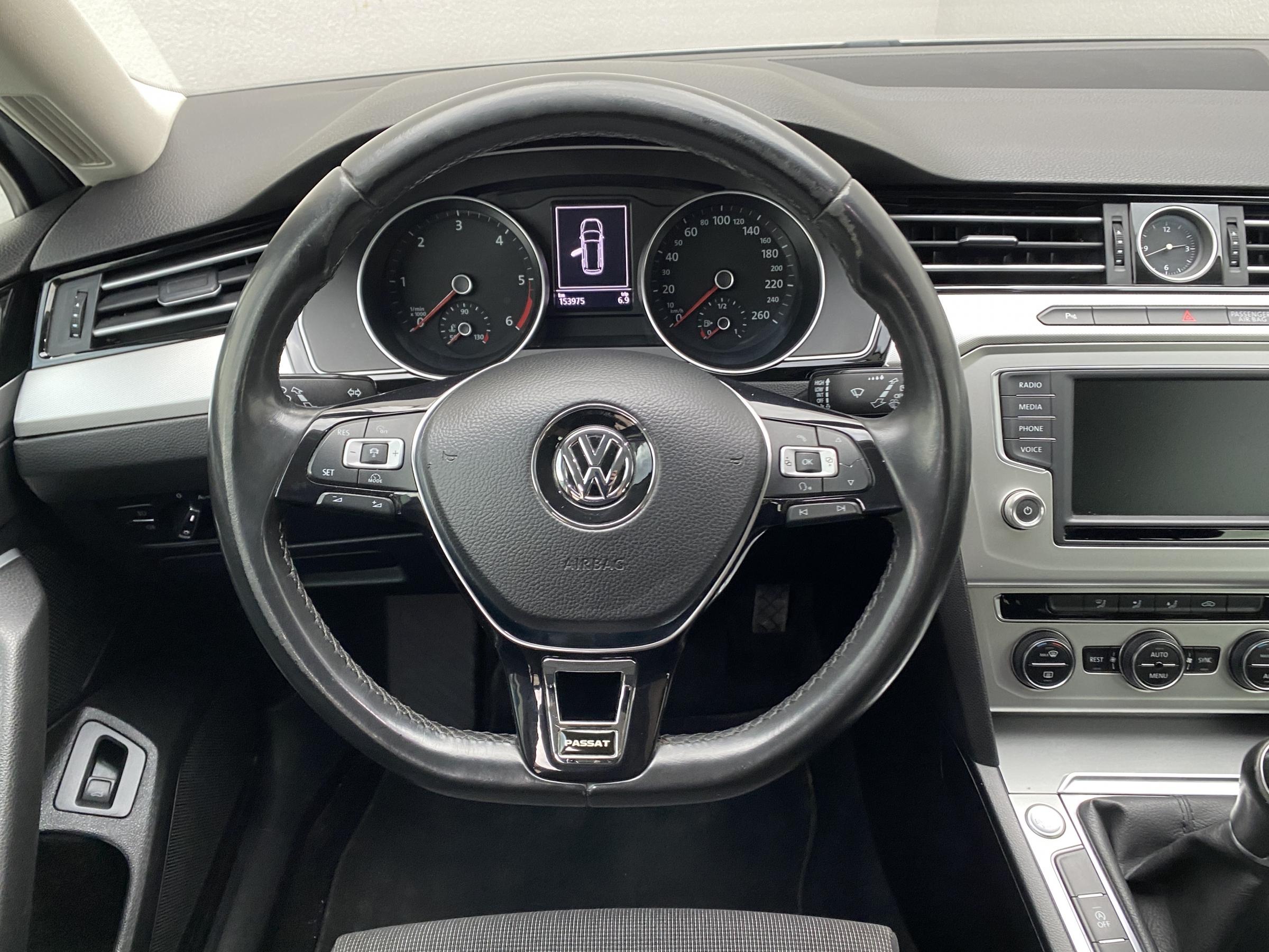 Volkswagen Passat, 2015 - pohled č. 11