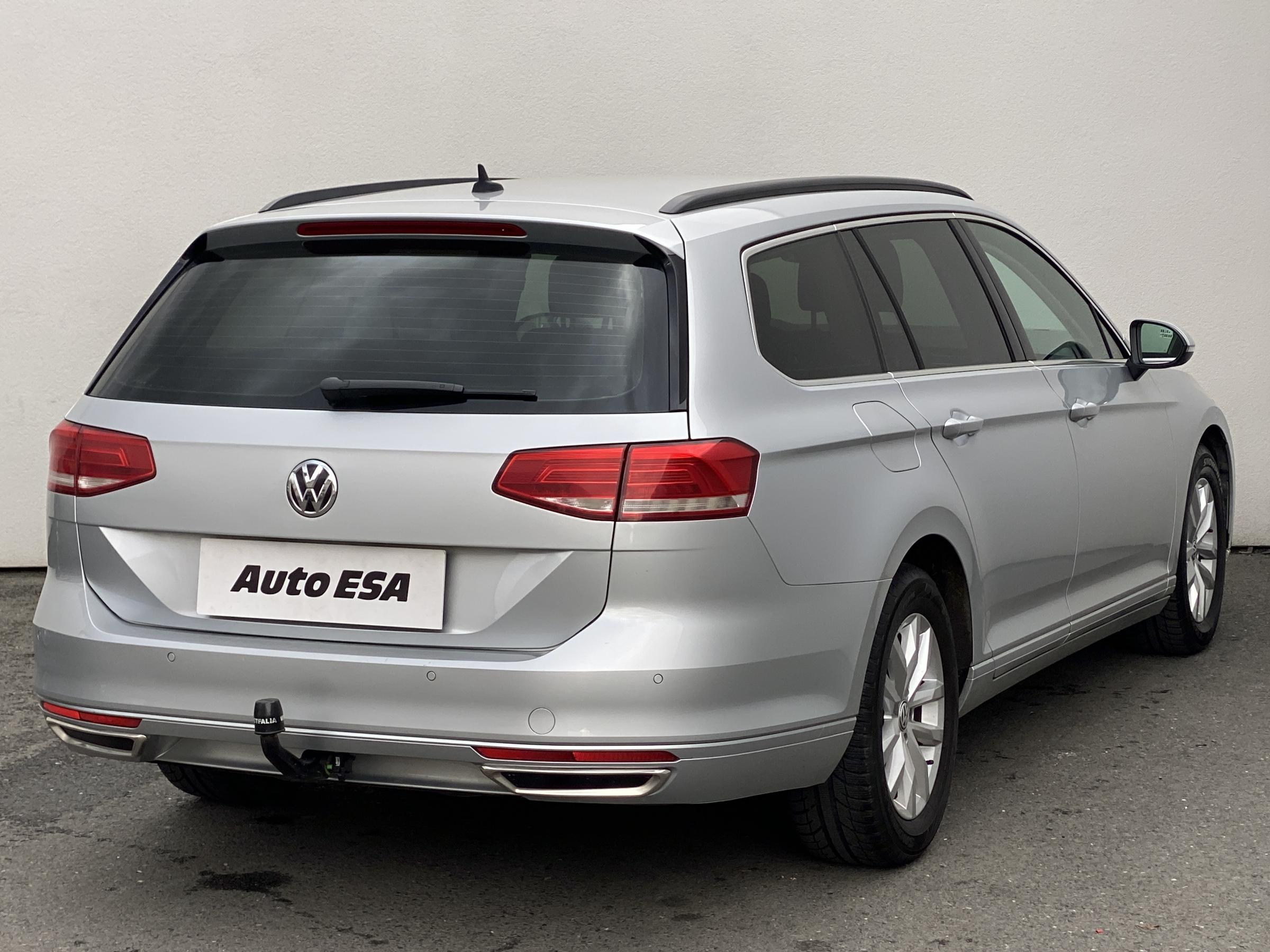 Volkswagen Passat, 2015 - pohled č. 4