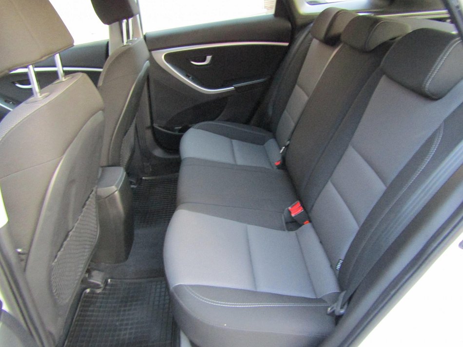 Hyundai I30 1.6 CRDi 