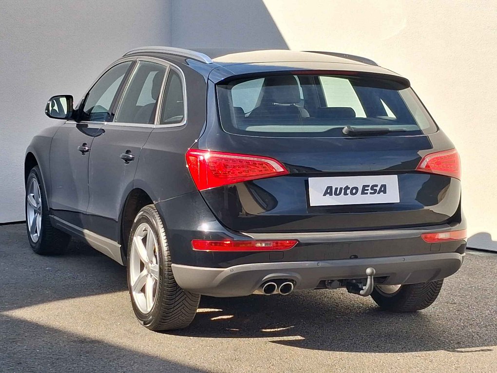 Audi Q5 2.0 TDi S-line quattro