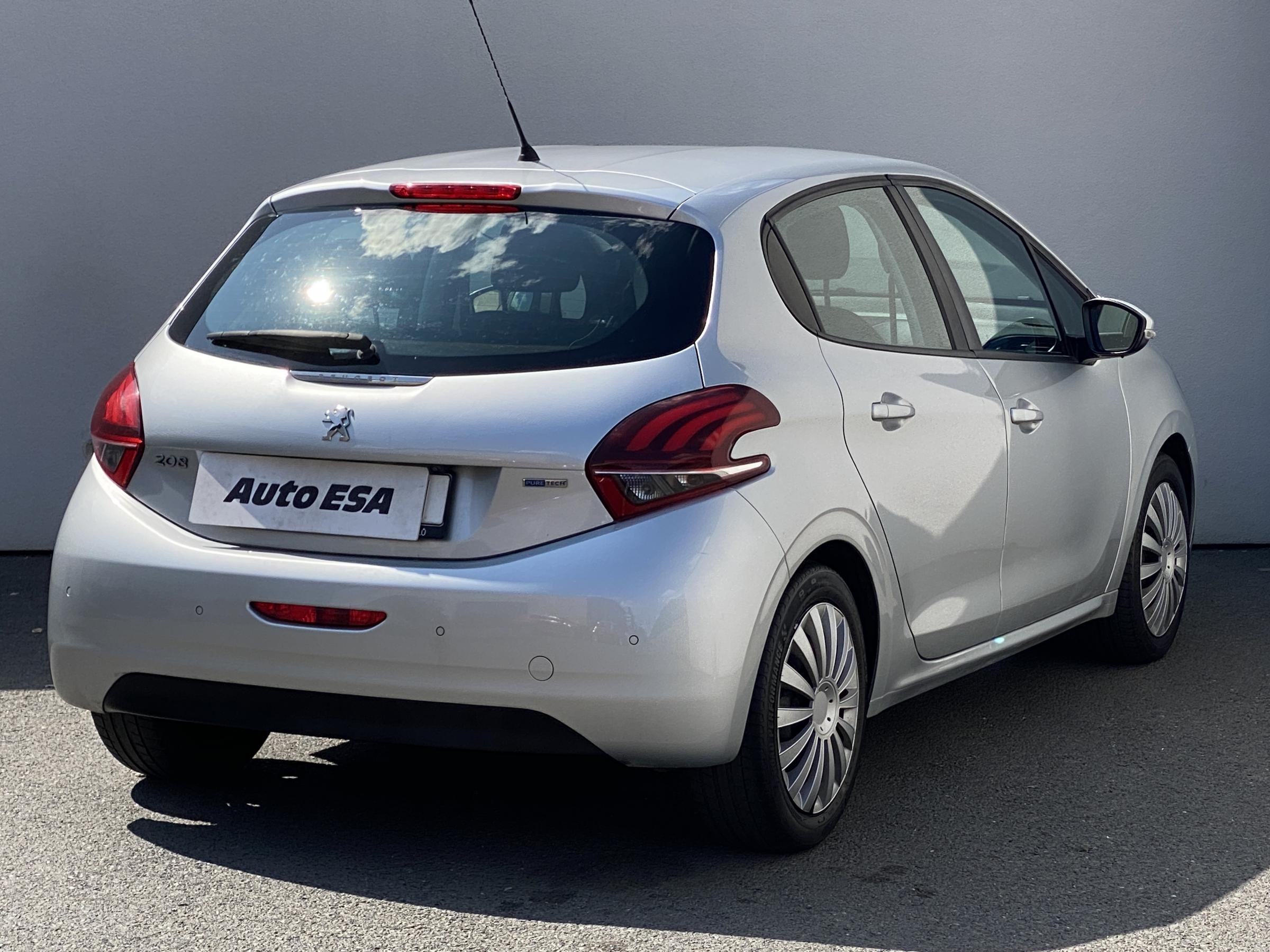 Peugeot 208, 2017 - pohled č. 4