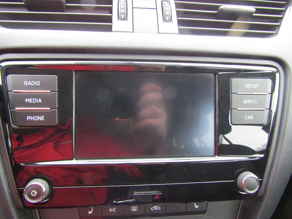 Škoda Octavia III 1.6 TDi Ambition Plus