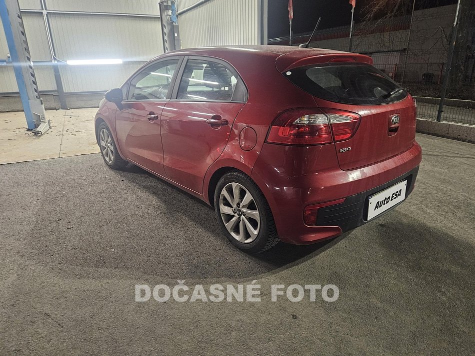 Kia Rio 1.4i 