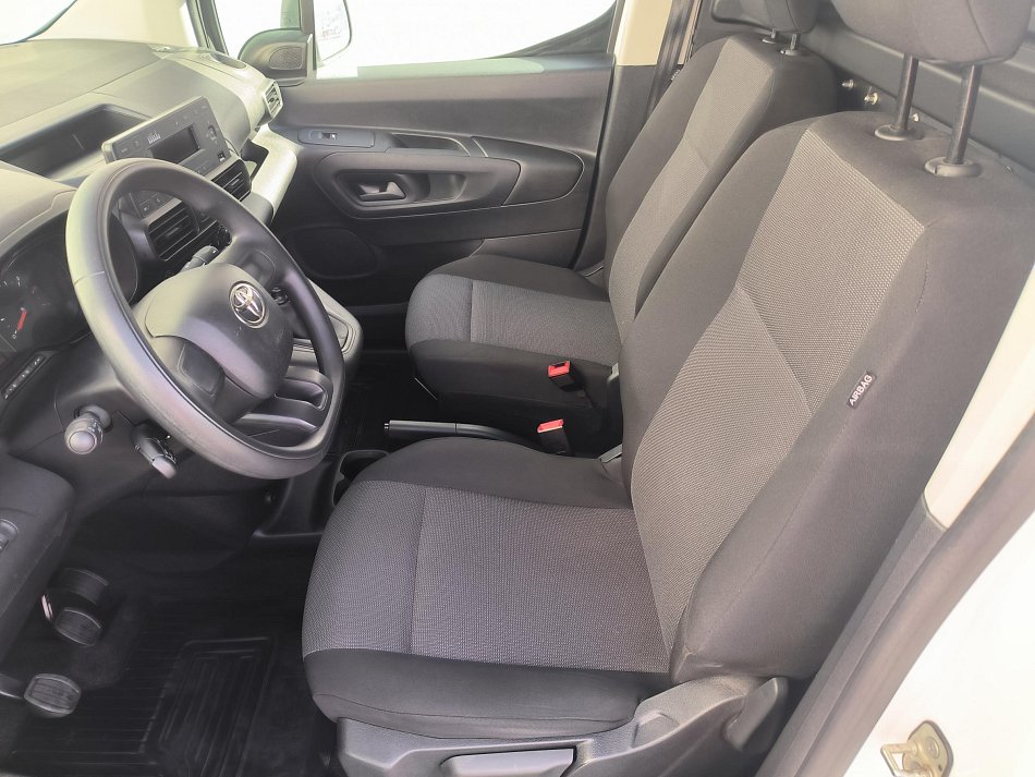 Toyota ProAce City 1.5D-4D Active MAXi