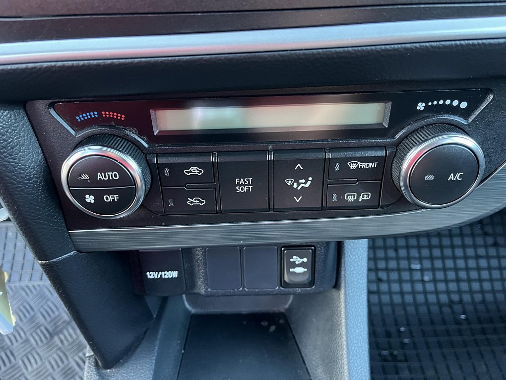 Toyota Auris 1.6 VVTi 