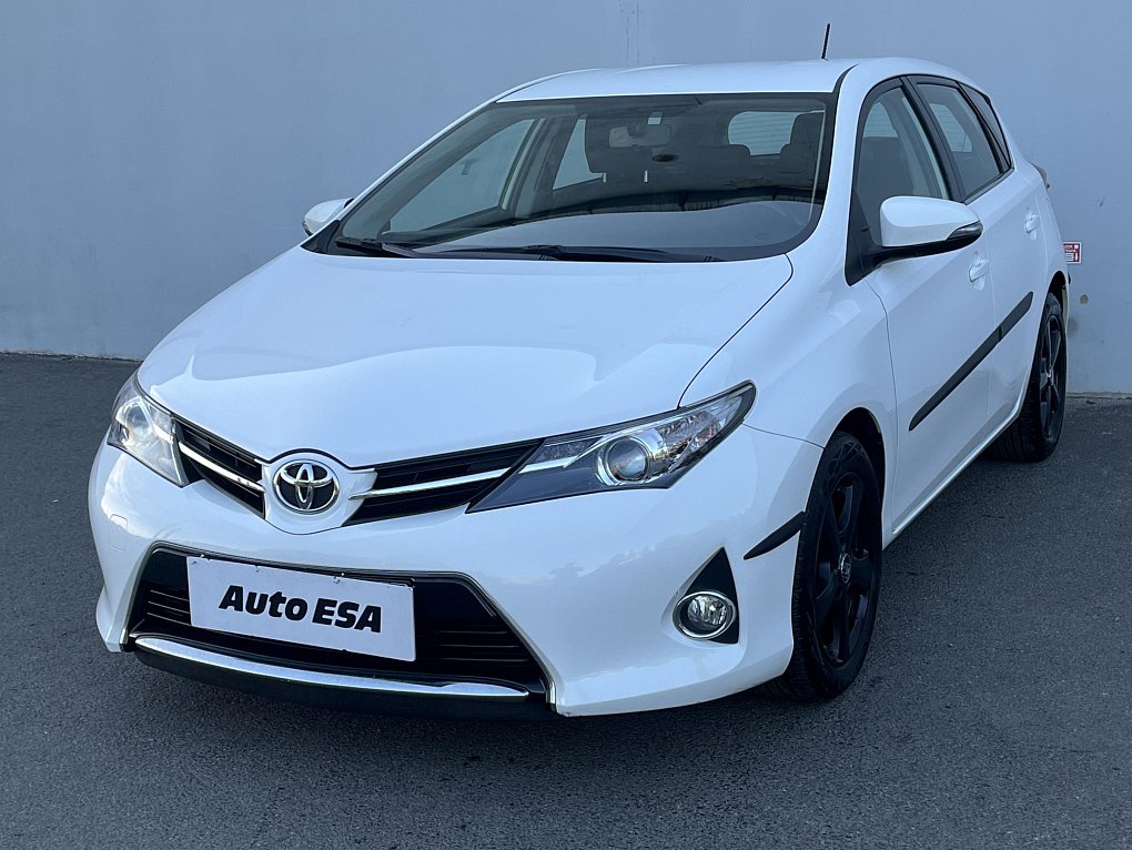 Toyota Auris 1.6 VVTi 