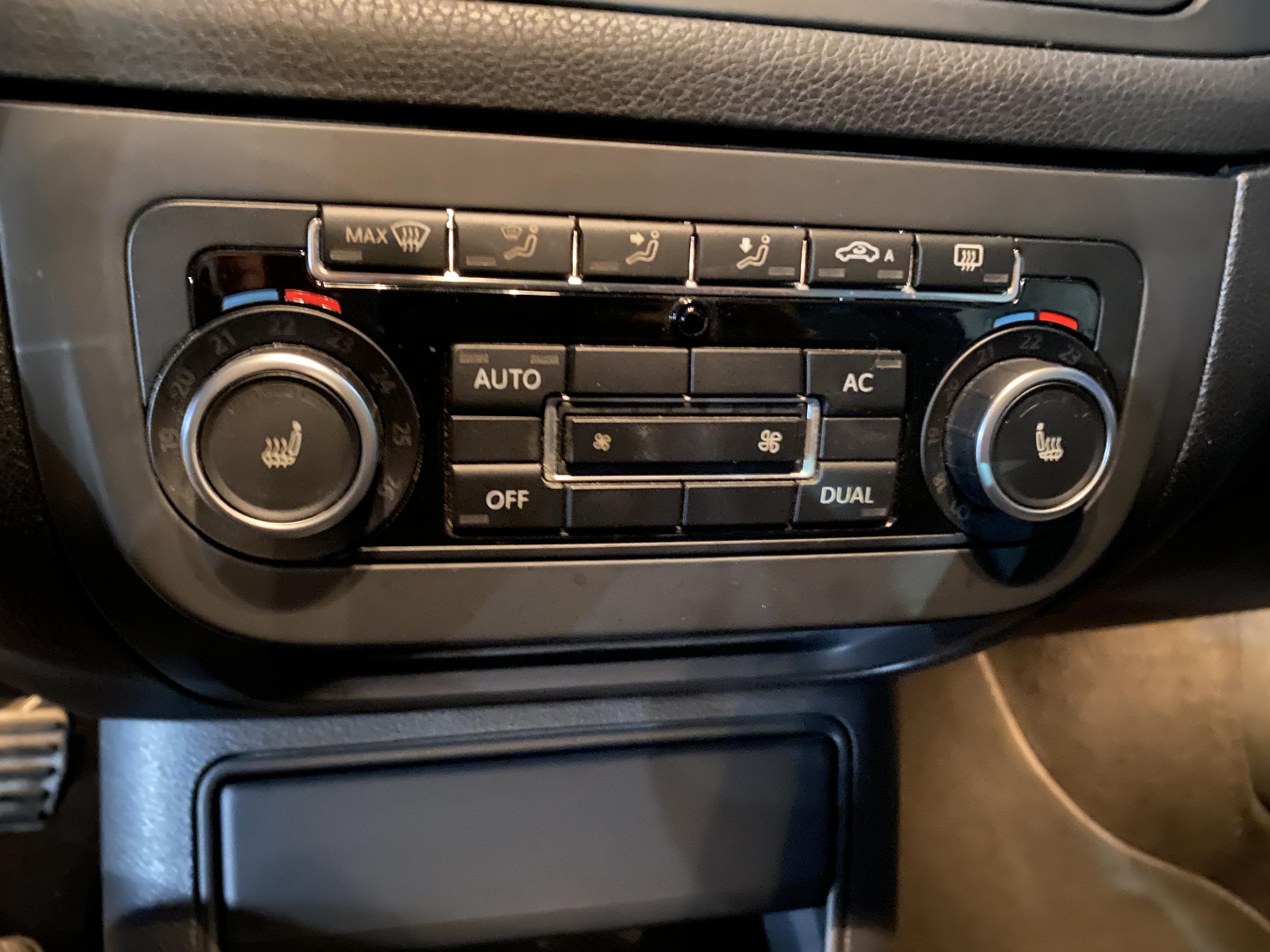 Volkswagen Golf Plus, 2012 - pohled č. 14