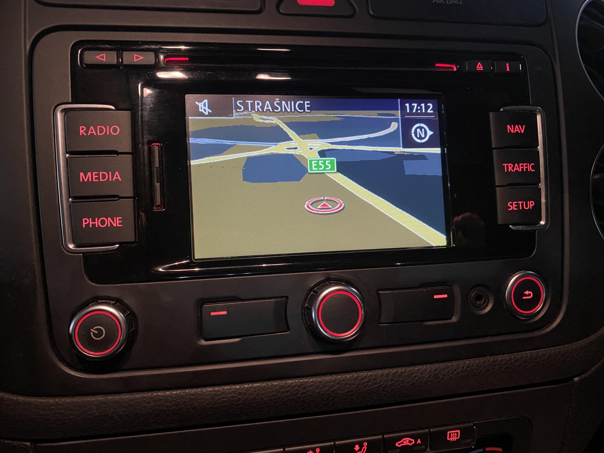 Volkswagen Golf Plus, 2012 - pohled č. 16