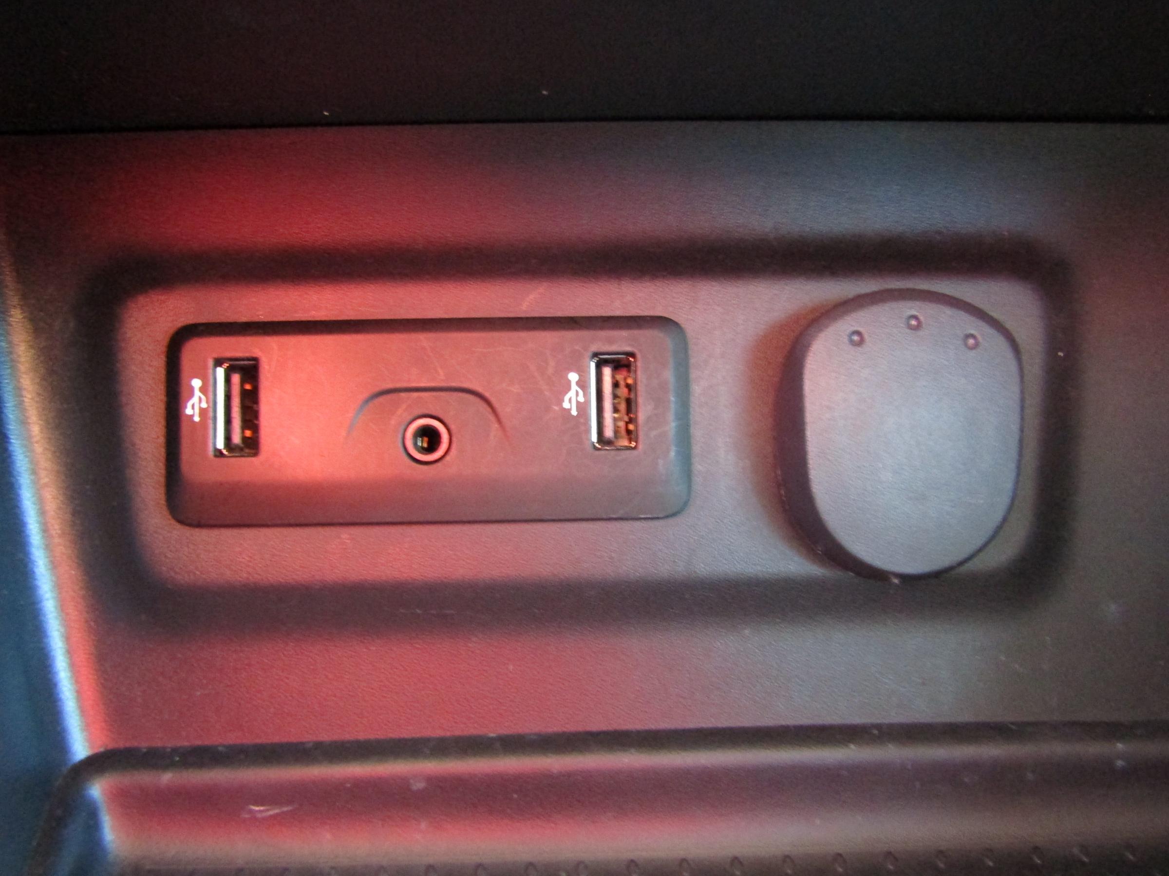 Renault Mégane, 2016 - pohled č. 19