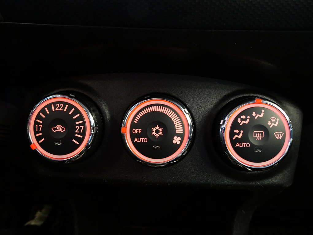 Peugeot 4007 2.2d  4x4, 7míst