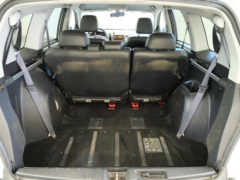 Peugeot 4007 2.2d  4x4, 7míst