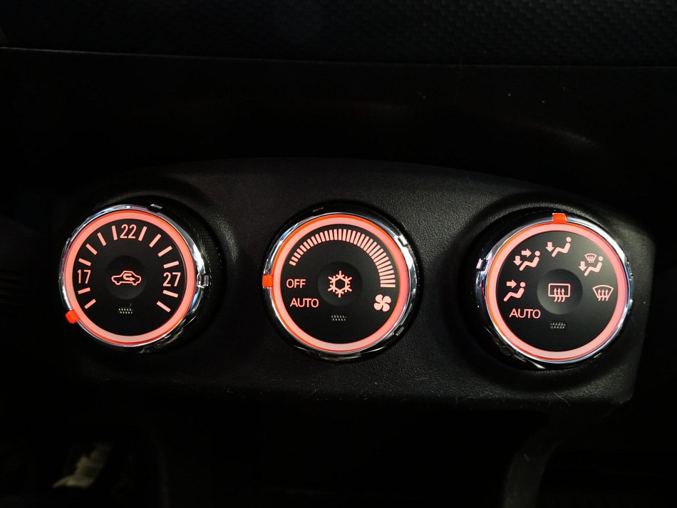 Peugeot 4007 2.2d  4x4, 7míst