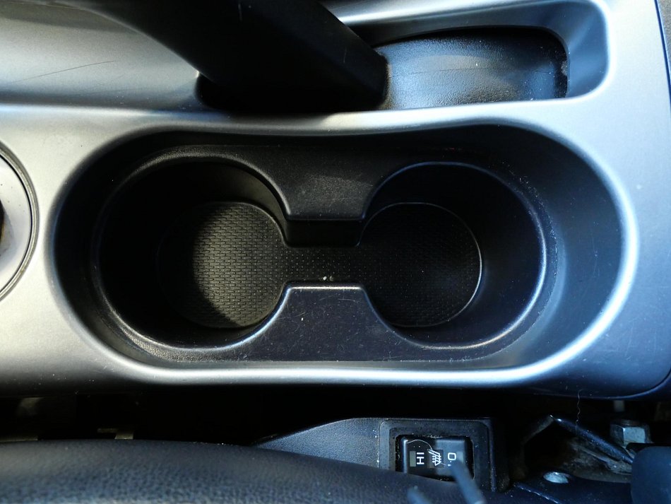 Peugeot 4007 2.2d  4x4, 7míst