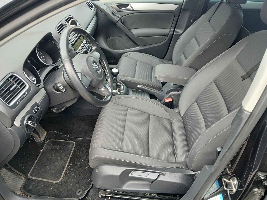 Volkswagen Golf 1.2TSI 
