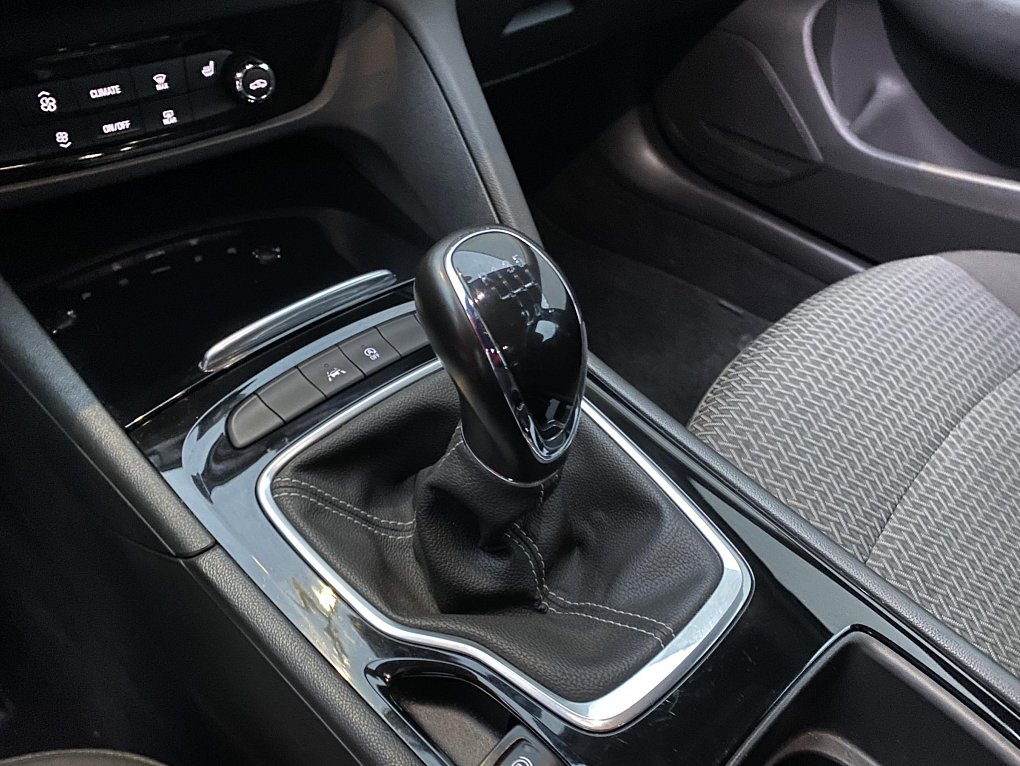 Opel Insignia 1.5 CDTI 