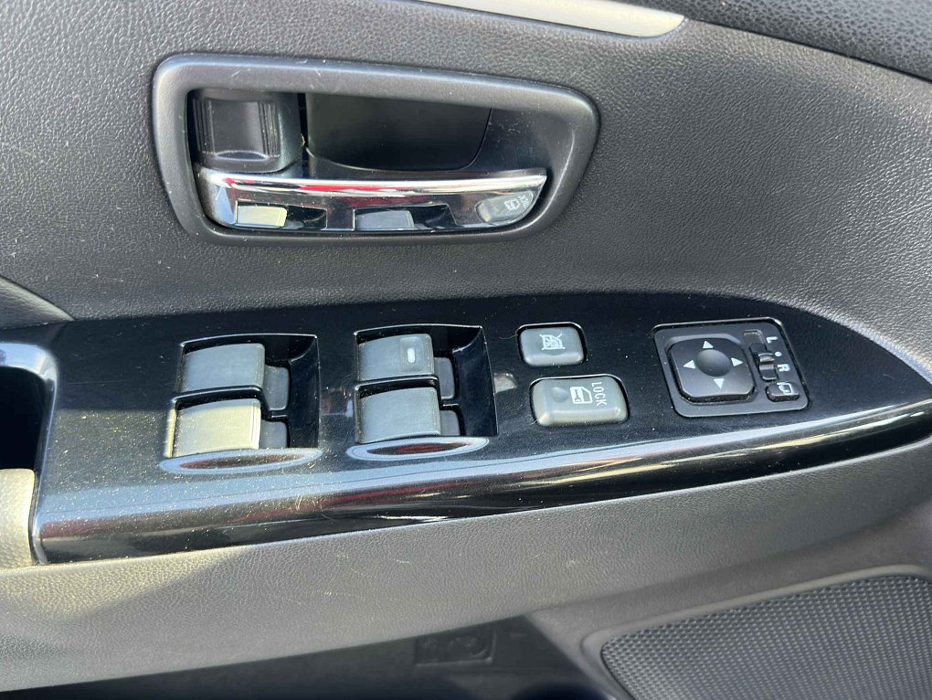 Peugeot 4008 1.8 HDi  4x4