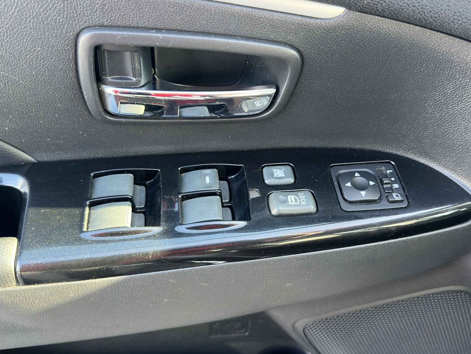 Peugeot 4008 1.8 HDi  4x4