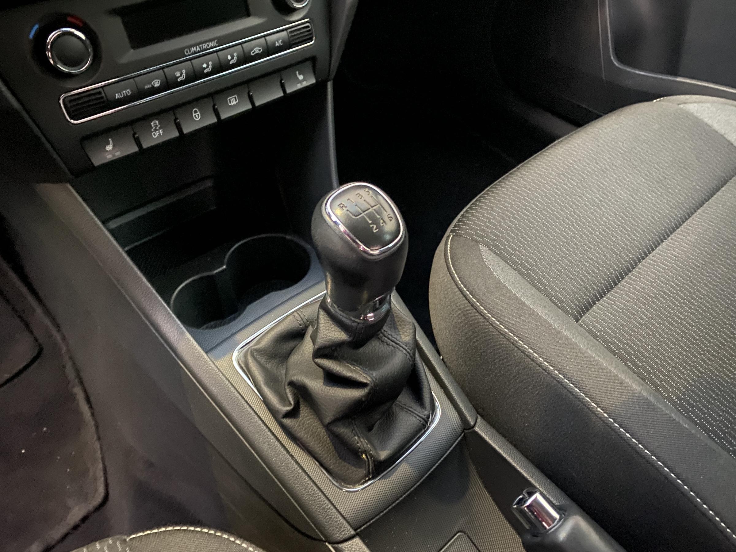 Škoda Rapid, 2014 - pohled č. 16