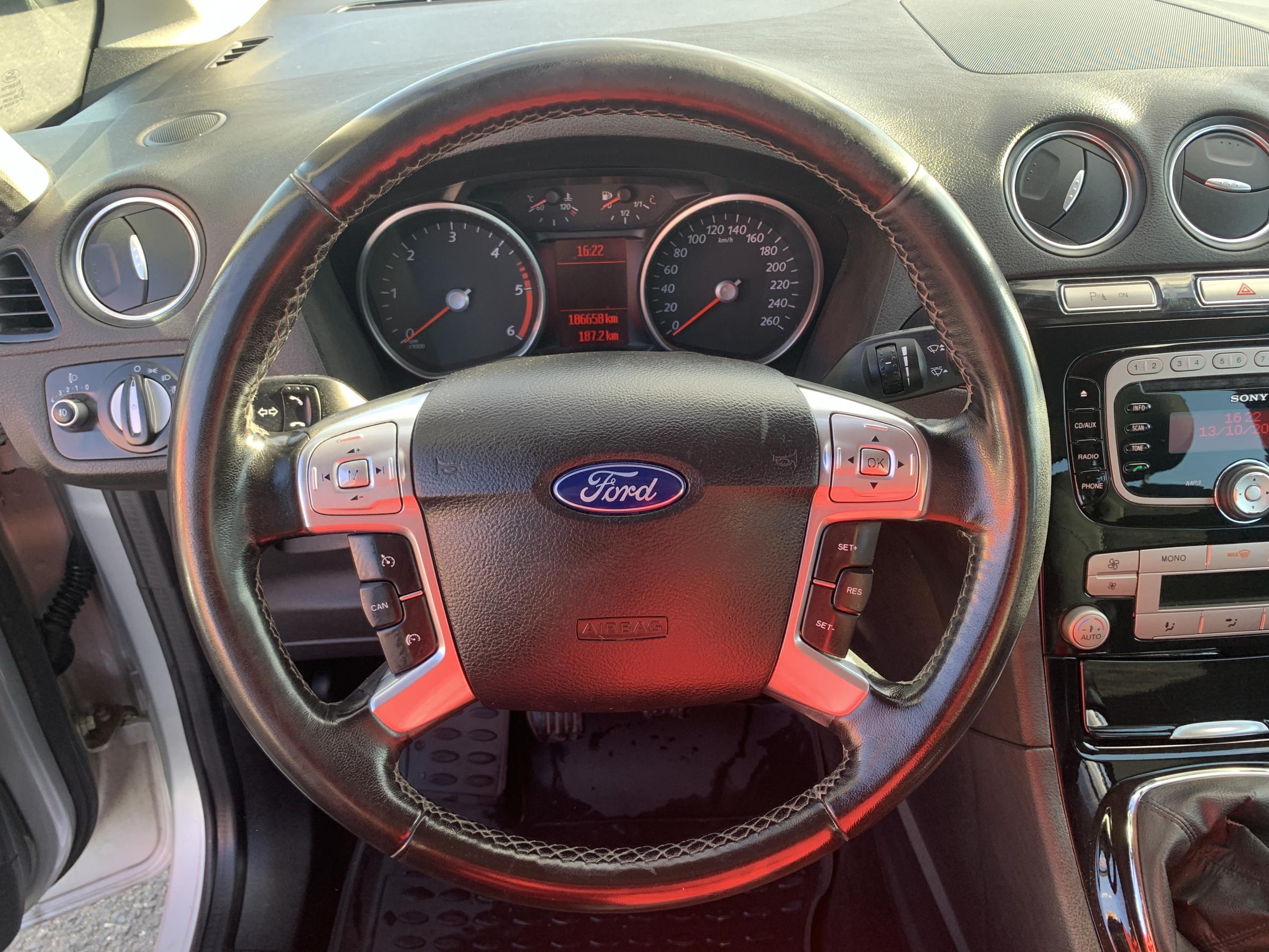 Ford Galaxy, 2010 - pohled č. 15