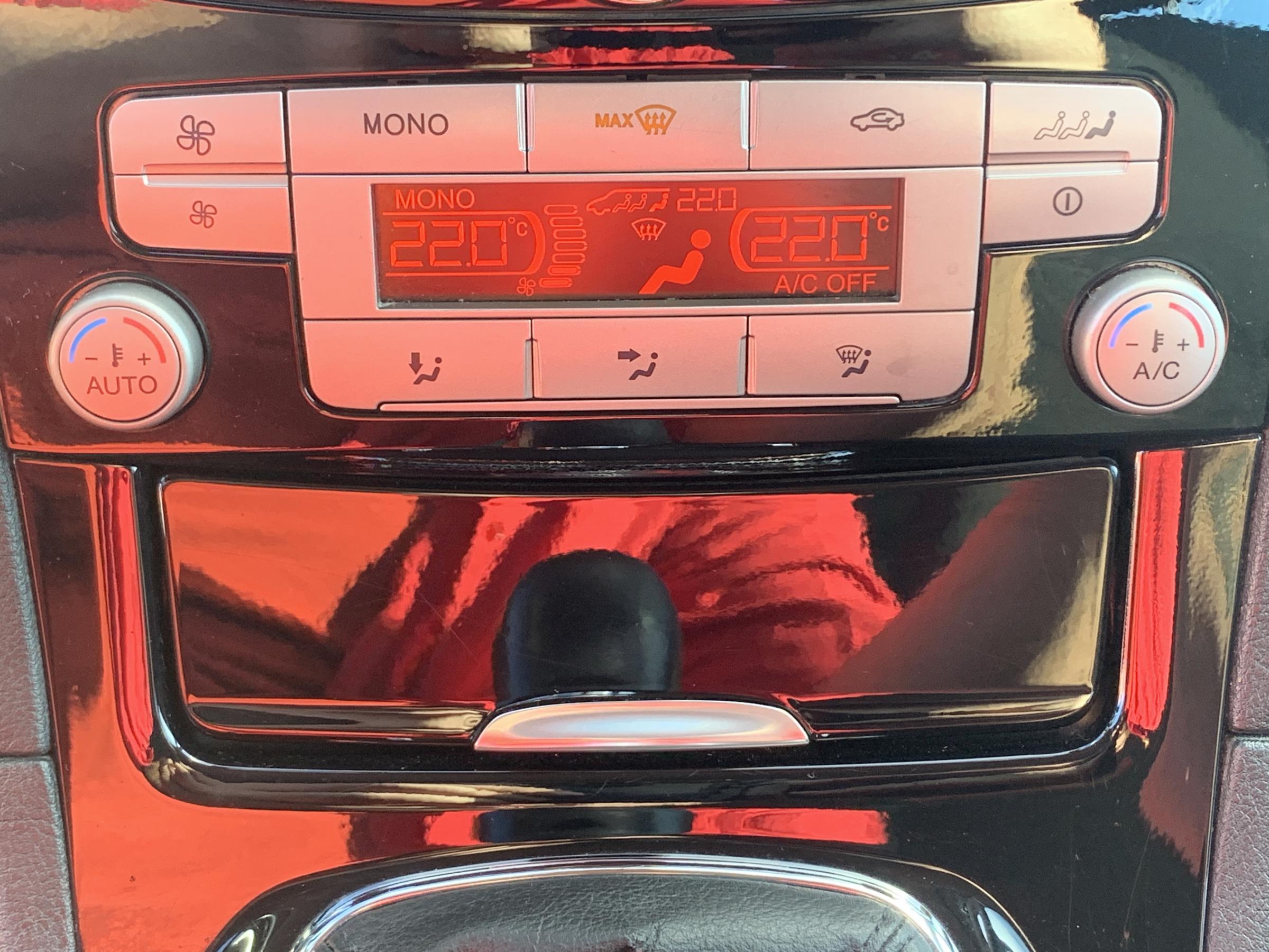 Ford Galaxy, 2010 - pohled č. 18