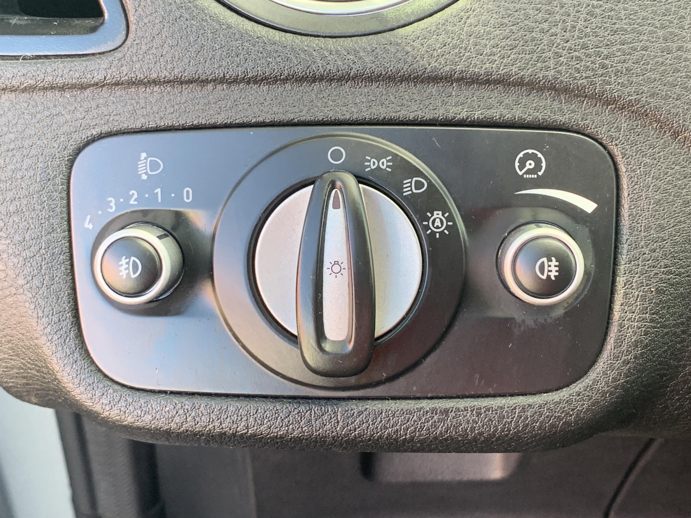 Ford Galaxy, 2010 - pohled č. 19