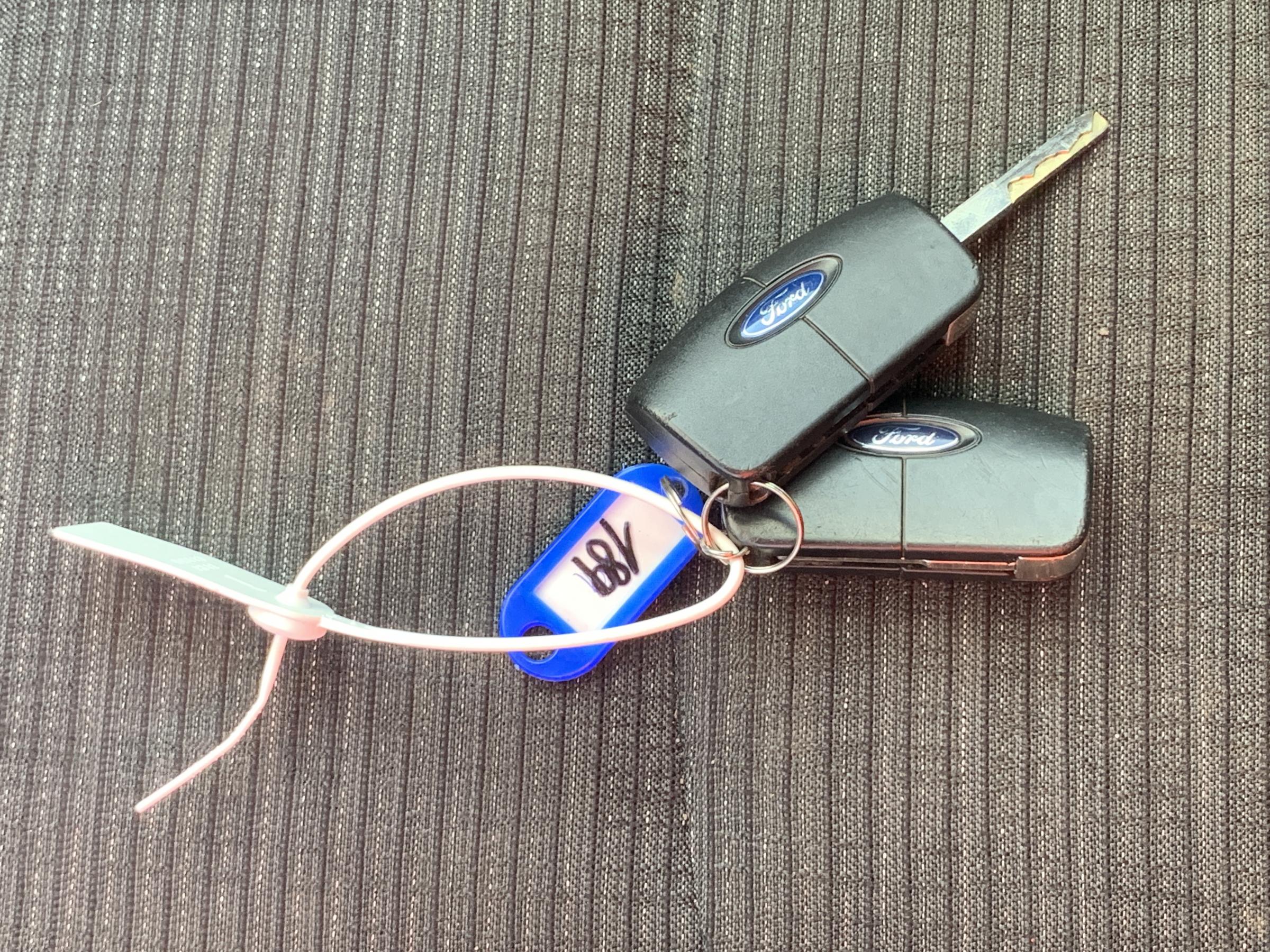 Ford Galaxy, 2010 - pohled č. 21