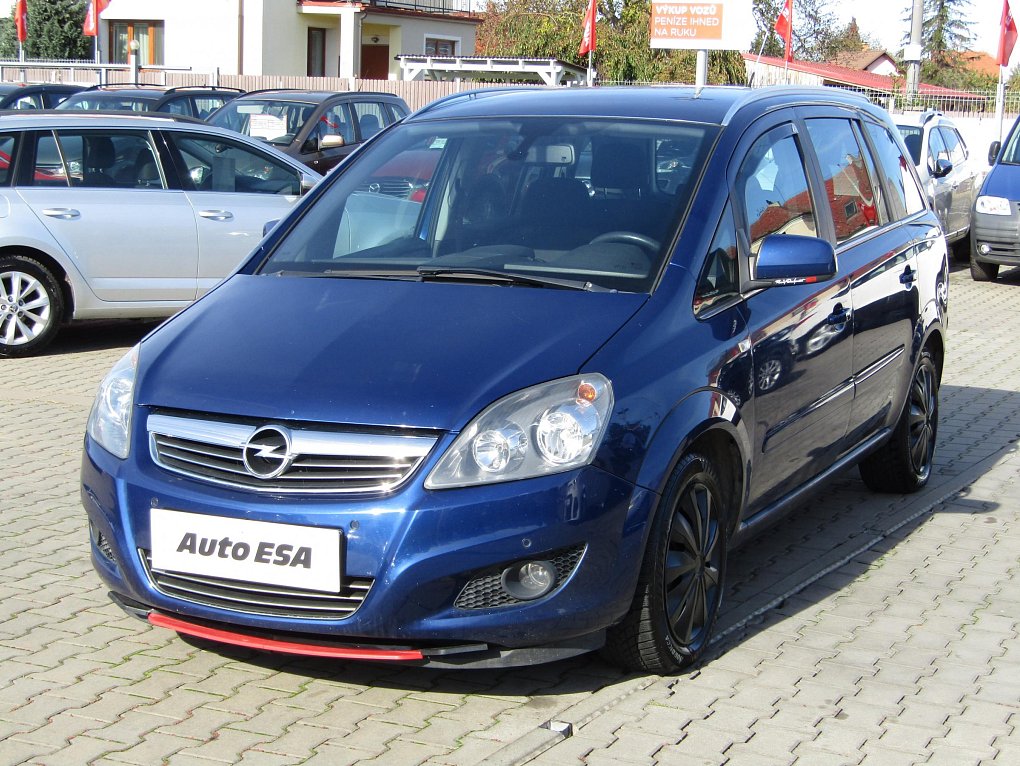 Opel Zafira 1.8 i 