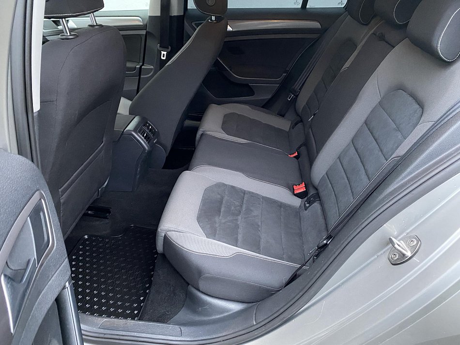 Volkswagen Golf 1.6TDi 