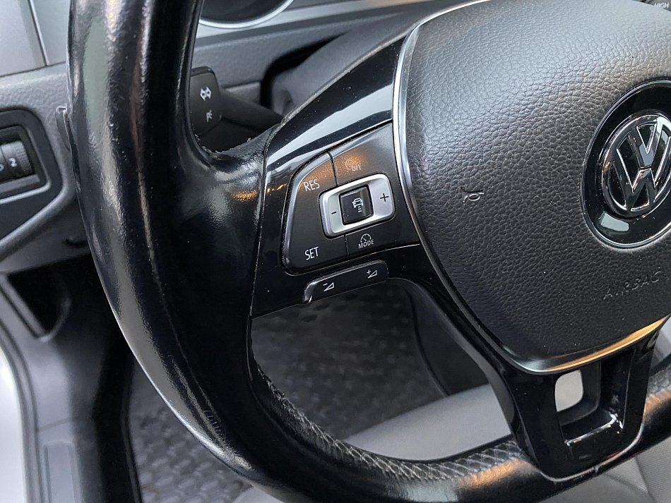 Volkswagen Golf 1.6TDi 