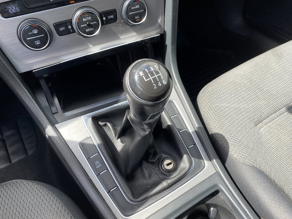 Volkswagen Golf 1.4 i 