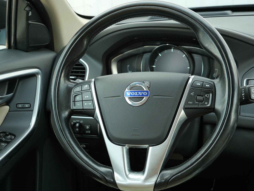 Volvo XC60 2.0 D4 Summum