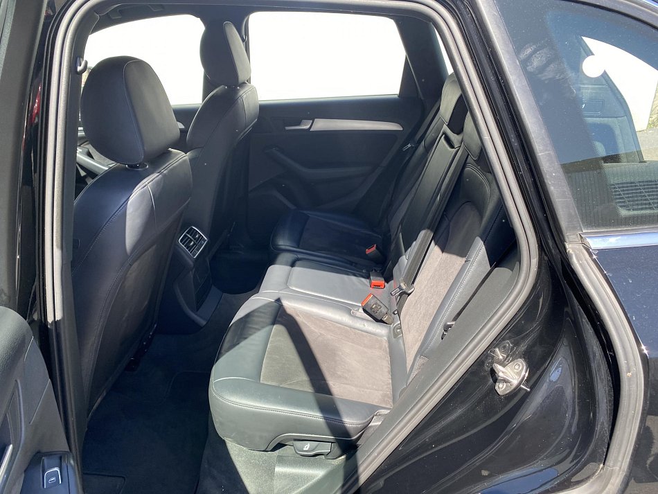 Audi SQ5 3.0 TDi  quattro