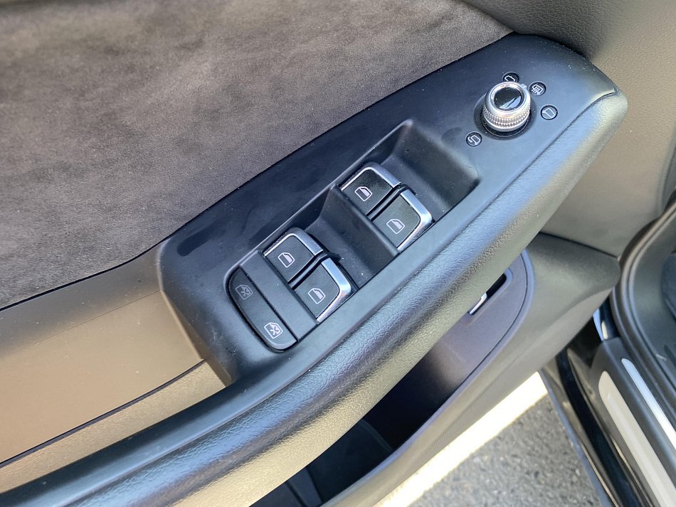 Audi SQ5 3.0 TDi  quattro