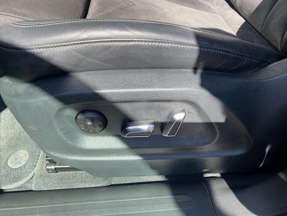 Audi SQ5 3.0 TDi  quattro