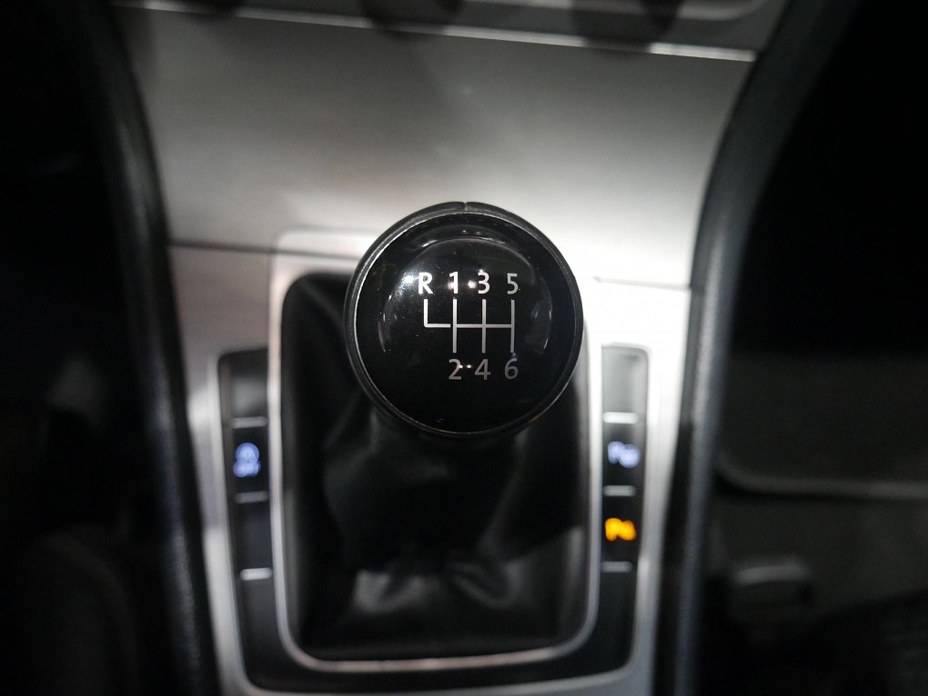 Volkswagen Golf 1.4 TSI 