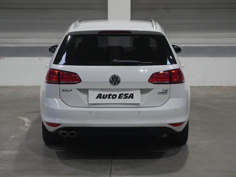 Volkswagen Golf 1.4 TSI 